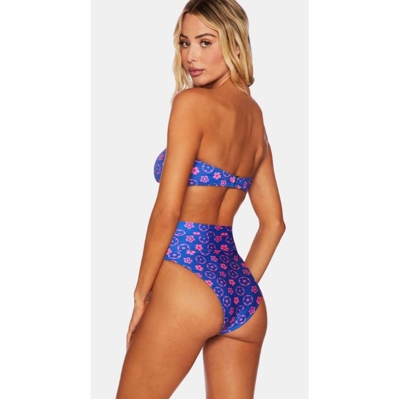 Beach Riot Wavy Floral Kelsey Bandeau Swim Bikini Top | Highway High Rise Bottom - Picture 12 of 15